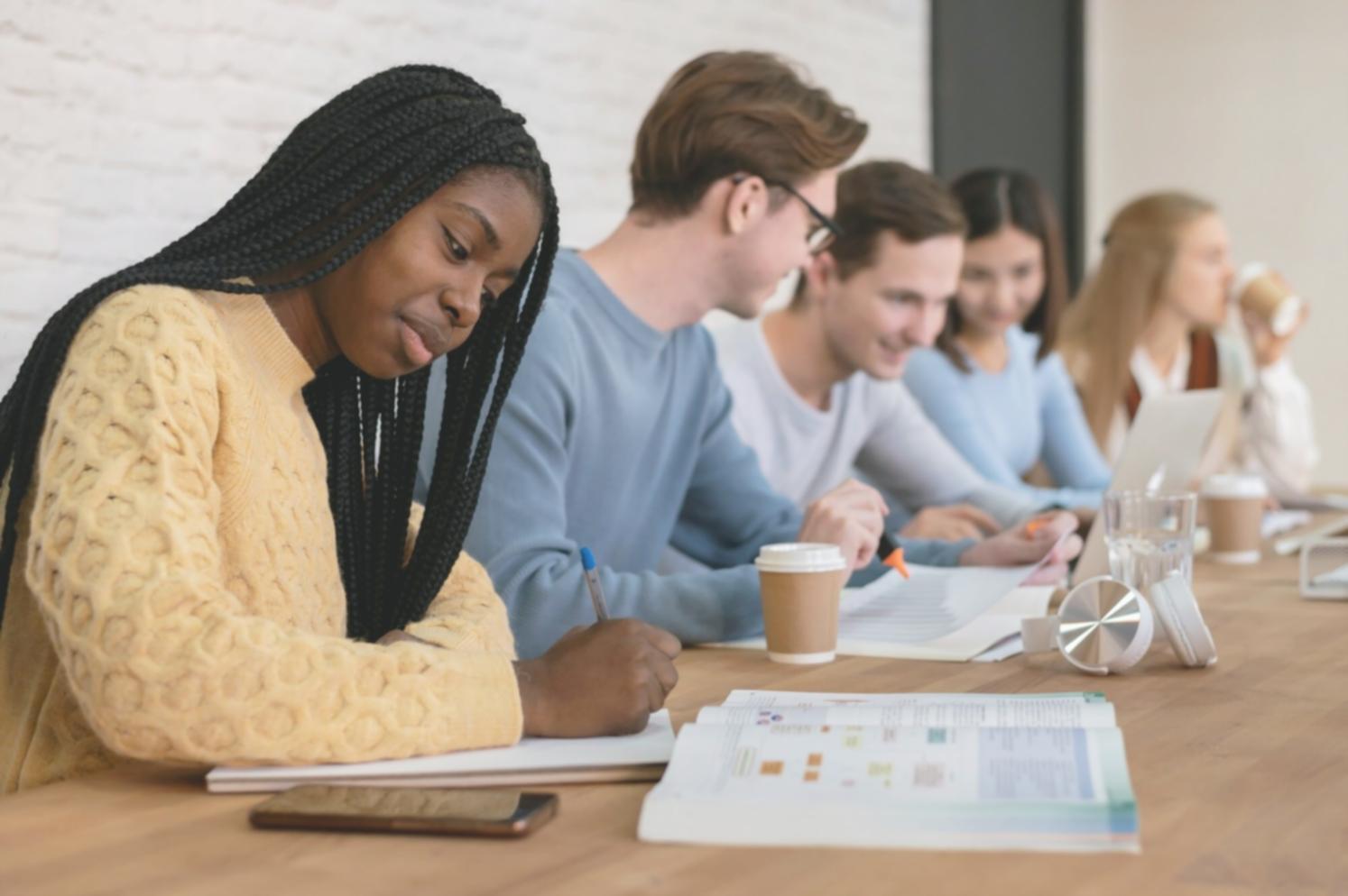 Aplicación práctica de conocimientos financieros